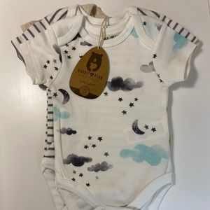 Rabbit+Bear Size 0-3M 3-Pack Organic Cotton Bodysuits Unisex Stars and Clouds